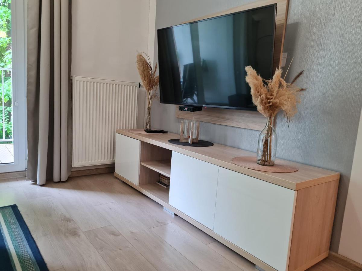 Apartamentyprzymorzu Apartament Z Basenem I Bawialnia Kołobrzeg Esterno foto