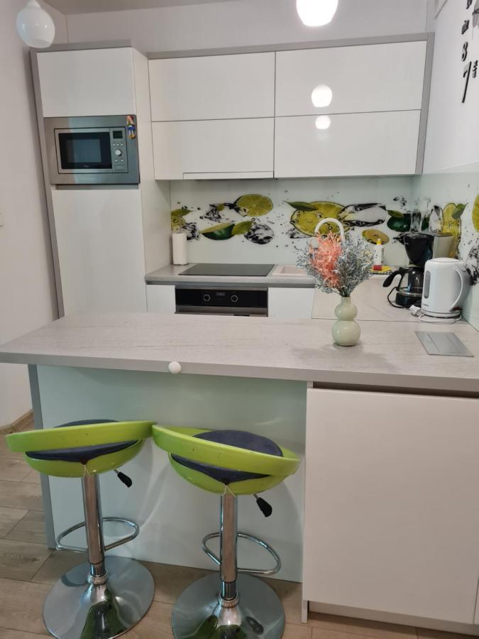 Apartamentyprzymorzu Apartament Z Basenem I Bawialnia Kołobrzeg Esterno foto
