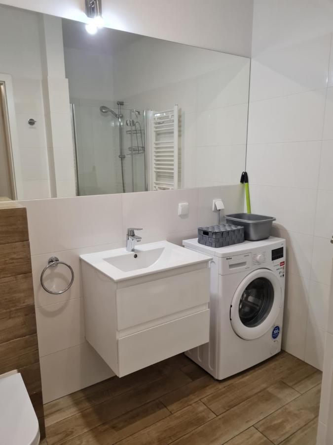 Apartamentyprzymorzu Apartament Z Basenem I Bawialnia Kołobrzeg Esterno foto